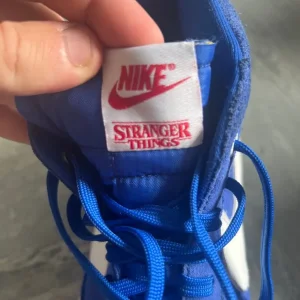 Stranger Things Nike Blue Blazers - Image 4