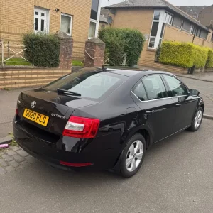 2020 Skoda Octavia Manual Hatchback - Image 6