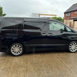 2010 Toyota Vellfire Z Platinum 4WD 3.5L 7-Seater - Image 8