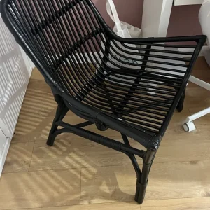 mahogany chair