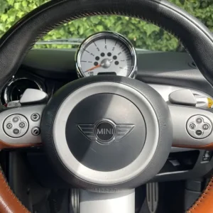 2007 Mini Cooper S Convertible 1.6 Auto Sidewalk Edition - Image 7