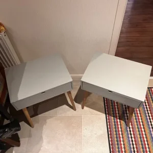 Bedside tables x 2 - Image 2