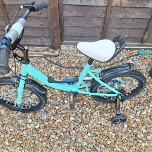 Kids’ Bike with Training Wheels