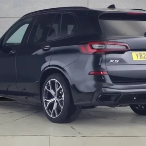 2021 BMW X5 xDrive30d MHT M Sport 5dr Auto Diesel Estate - Image 2