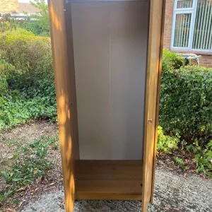 Wardrobe - Image 4