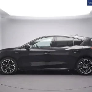 2019 Ford Focus 1.0T EcoBoost ST-Line X Hatchback - Image 3