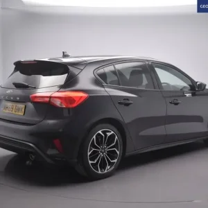 2019 Ford Focus 1.0T EcoBoost ST-Line X Hatchback - Image 6