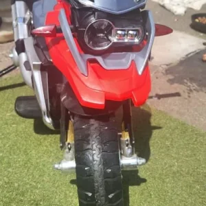 2x BMW GS Ride On Bikes 2x chargers fully working