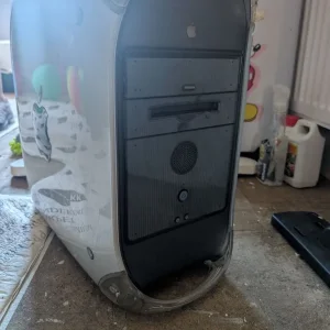 Apple Power Mac G4 Tower - Image 2