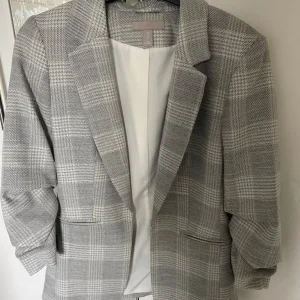 2 Ladies Jackets – Both Unworn - Image 2