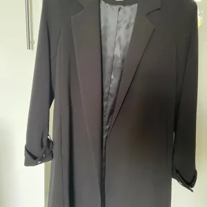 2 Ladies Jackets – Both Unworn - Image 5