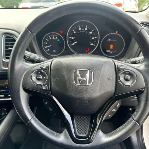 Honda HR-V 1.6 i-DTEC EX Euro 6 (s/s) 5-door 2017 - Image 4