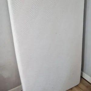 Small Double Firm Memory Foam Mattress (190 x 120)