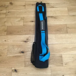 Junior kookaburra hockey stick, bag and shin pads - Image 4