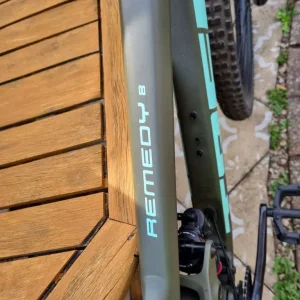 Trek Remedy 8.12 XT 27.5 Large Frame - Image 8