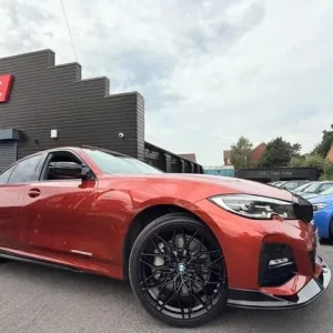 2020 BMW 3 Series 330e Plug-in Hybrid - Image 2