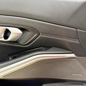 2020 BMW 3 Series 330e Plug-in Hybrid - Image 6