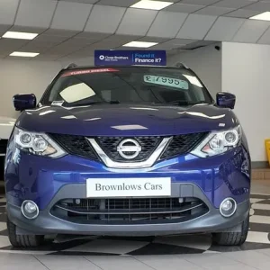 2016 Nissan Qashqai 1.5 dCi N-Connecta 5-door manual diesel - Image 2