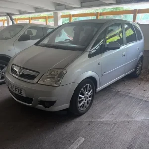 2010 Vauxhall Meriva 1.6i 16V Active Plus 5-door - Image 3