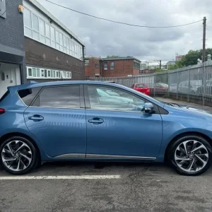 2016 Toyota Auris 1.6 D-4D Diesel Hatchback - Image 8