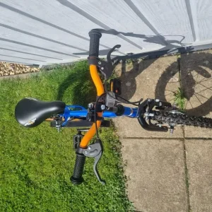 Kids bike – hardly used, great condition - Image 6