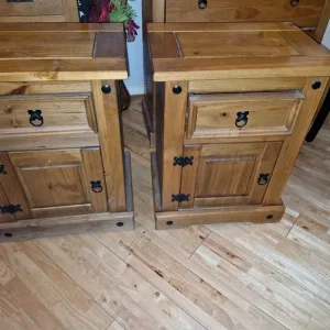 Pairs of Mexican pine bedside tables