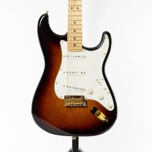 Fender 60th Anniversary American Deluxe Stratocaster 2013 2 Tone Sunburst