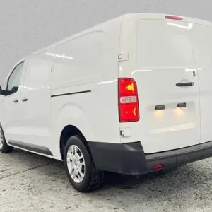 2020 Vauxhall Vivaro 3100 2.0d 120PS Dynamic H1 Van Diesel Manual - Image 6