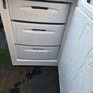 Frost free undercounter freezer