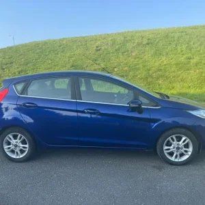 2015 Ford Fiesta 1.0 Zetec 5-door hatchback petrol manual - Image 3