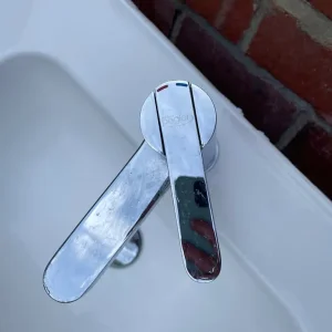 Bathroom Sink - Image 2