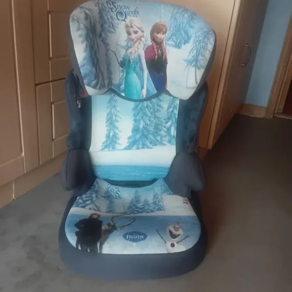 Frozen theme child car seat