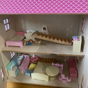 Dolls House - Image 2