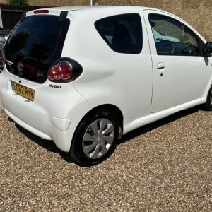 2012 Toyota AYGO 1.0 VVT-i Ice 3dr Hatchback Petrol Manual - Image 7