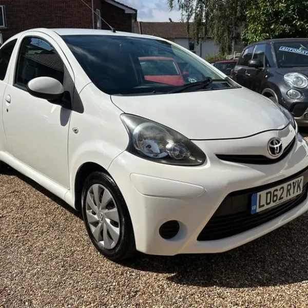 2012 Toyota AYGO 1.0 VVT-i Ice 3dr Hatchback Petrol Manual