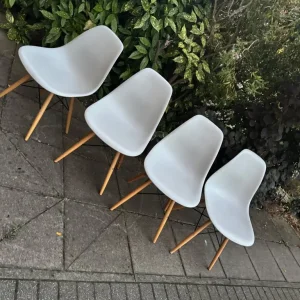 4 Grey Dining Chairs with Beech Wood Legs and Metal Frame