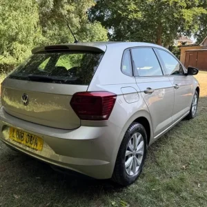 2018 Volkswagen Polo 1.0 TSI SE Euro 6 5-door Hatchback - Image 4