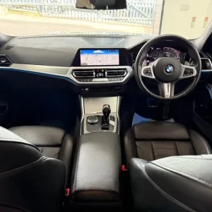 2020 BMW 3 Series 330e Plug-In Hybrid - Image 6