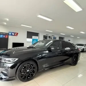 2020 BMW 3 Series 330e Plug-In Hybrid - Image 8