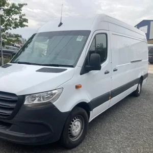 2020 Mercedes-Benz Sprinter 3.5t H2 Panel Van Diesel Manual - Image 3