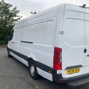 2020 Mercedes-Benz Sprinter 3.5t H2 Panel Van Diesel Manual - Image 4