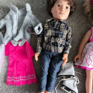 Design a Friend American doll with clothes and accessories - Image 2