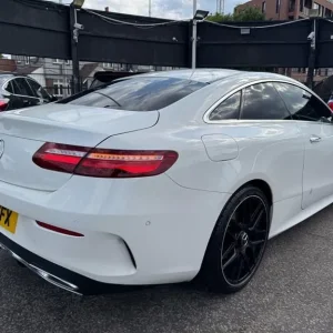 2017 Mercedes-Benz E-Class 2.0 d AMG Line G-Tronic+ Euro 6 2dr Coupe Diesel - Image 5