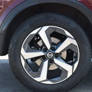 2022 Nissan Qashqai 1.3 DIG-T MHEV Hybrid SUV - Image 8