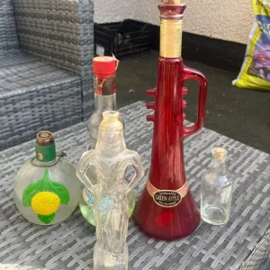 Vintage alcohol bottles - Image 4