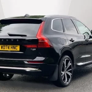 2024 Volvo XC60 Ultra T8 AWD Plug-in Hybrid - Image 2