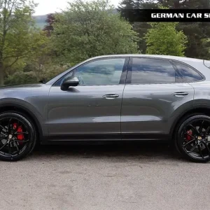2019 Porsche Cayenne V6 TIPTRONIC Estate Petrol Automatic - Image 3
