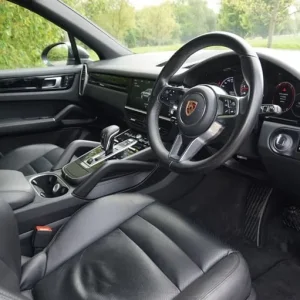 2019 Porsche Cayenne V6 TIPTRONIC Estate Petrol Automatic - Image 5