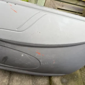 Roof box and bars