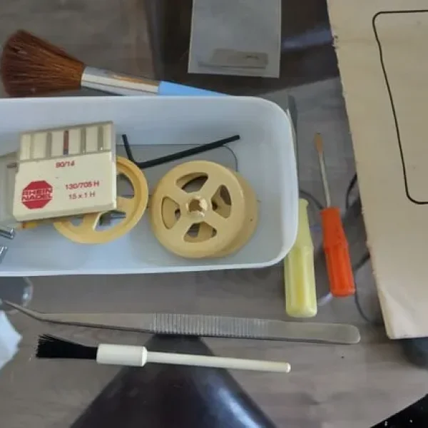 Toyota sewing machine model 3000